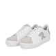 Weiße Rieker Damen Sneaker Low W0700-90 mit strapazierfähiger Plateausohle. Schuhpaar seitlich schräg.