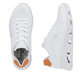 Weiße Rieker Damen Sneaker Low N5202-80 mit flexibler und ultra leichter Sohle. Schuh von oben, liegend.