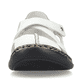 Weiße Rieker Damen Slipper 46367-80 mit einem Klettverschluss. Schuh von vorne.