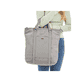 Rieker Damen Rucksack H1548-45 in Mondgrau aus Textil mit Reißverschluss. Rucksack getragen.