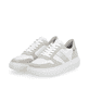 Weiße Rieker Damen Sneaker Low W1200-81 mit flexibler und ultra leichter Sohle. Schuhpaar seitlich schräg.