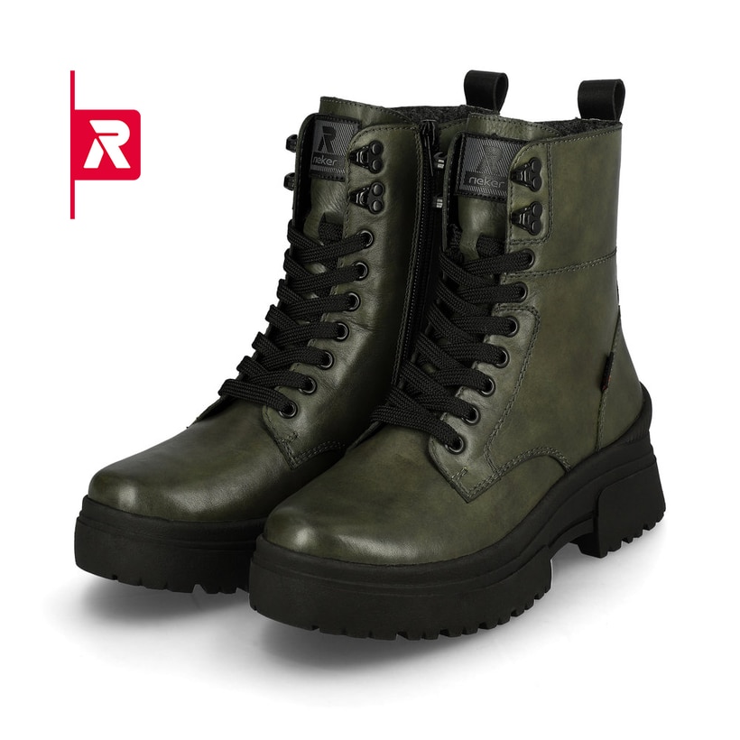 Grüne Rieker EVOLUTION Damen Stiefel W0371-52 mit Schnürung und Reißverschluss. Schuhpaar schräg.