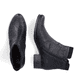
Nachtschwarze Rieker Damen Stiefeletten 78660-00 mit einer Profilsohle mit Blockabsatz. Schuhpaar von oben.