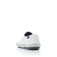 Weiße Rieker Herren Slipper B4551-81 mit Elastikeinsatz sowie weißen Ziernähten. Schuh von hinten.