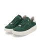 Grüne Rieker Damen Sneaker Low W1204-54 mit einer ultraleichten Plateausohle. Schuhpaar seitlich schräg.