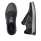 
Asphaltschwarze Rieker Herren Sneaker Low 37029-00 mit Schnürung und Reißverschluss. Schuhpaar von oben.
