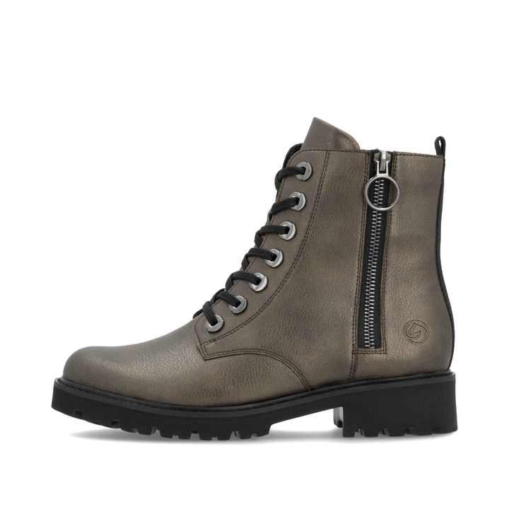 Metallicbraune remonte Damen Biker Boots D8671-92 mit markanten Ösen. Schuh Außenseite.