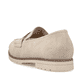 Beige Rieker Damen Loafer 45300-62 mit einem Elastikeinsatz. Schuh von hinten.