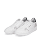 Weiße Rieker Herren Sneaker Low U0401-81 mit strapazierfähiger Sohle. Schuhpaar seitlich schräg.