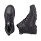 Schwarze Rieker EVOLUTION Herren Stiefel U0271-00 mit einer griffigen Fiber-Grip Sohle. Schuhpaar von oben.