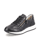 
Nachtschwarze remonte Damen Sneaker R3707-01 mit einer Profilsohle. Schuh seitlich schräg