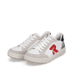 Weiße Rieker Damen Sneaker Low 41909-90 mit super leichter und flexibler Sohle. Schuhpaar seitlich schräg.