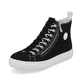 Schwarze Rieker Damen Sneaker High L9892-00 mit Reißverschluss sowie weißem Logo. Schuh seitlich schräg.