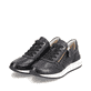 
Nachtschwarze remonte Damen Sneaker R3707-01 mit einer Profilsohle. Schuhpaar schräg.