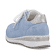 
Himmelblaue Rieker Damen Sneaker Low 54401-10 mit Schnürung sowie einem Keilabsatz. Schuh von hinten