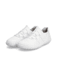 Weiße Rieker Damen Slipper 52854-80 mit ultra leichter Sohle sowie Gummizug. Schuhpaar seitlich schräg.
