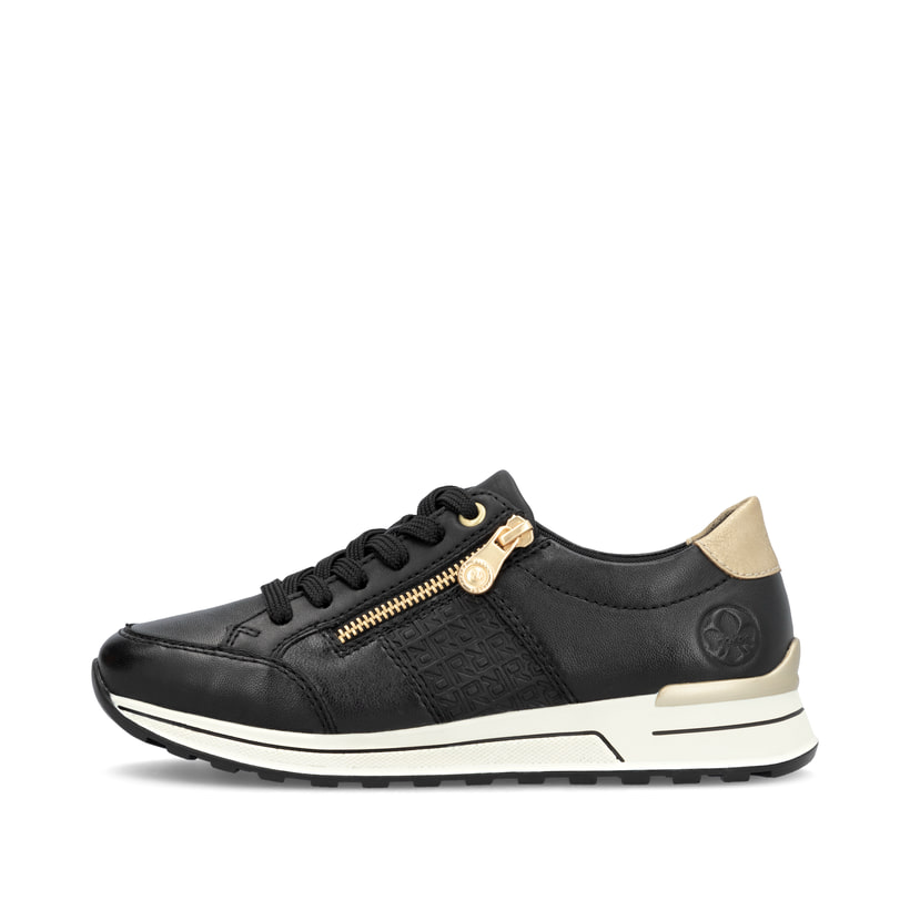 Tiefschwarze Rieker Damen Sneaker Low N1406-00 mit goldenen Details. Schuh Außenseite.