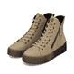 Braune Rieker Damen Sneaker High W0761-20 mit einer abriebfesten Plateausohle. Schuhpaar seitlich schräg.
