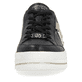 Tiefschwarze remonte Damen Sneaker D1C02-01 mit Schnürung sowie Metallelement. Schuh von vorne.