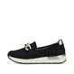 Schwarze Rieker Damen Loafer 58944-00 mit Elastikeinsatz sowie stylischer Kette. Schuh Außenseite.