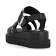 Schwarze Rieker Keilsandaletten W1650-00 mit flexibler und ultra leichter Sohle. Schuh von hinten.