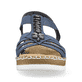 Blaue Rieker Keilsandaletten V1206-14 mit Elastikeinsatz sowie Schmuckelementen. Schuh von vorne.