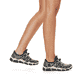 
Khakigrüne Rieker Damen Slipper L0657-54 mit Gummizug sowie einer leichten Sohle. Schuh am Fuß