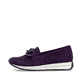 Auberginefarbene remonte Damen Loafer D0H10-30 mit grobgliedrigem Kettenelement. Schuh Außenseite.