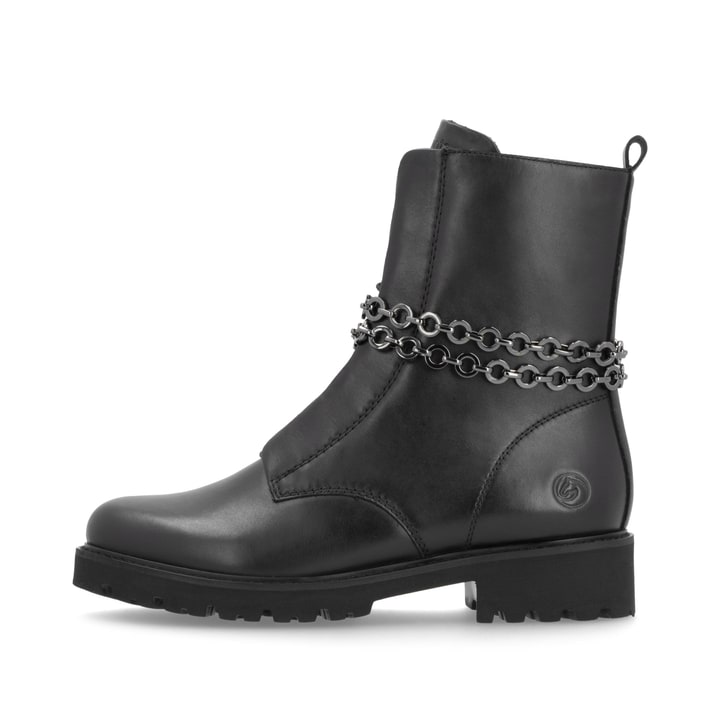 Graphitschwarze remonte Damen Kurzstiefel D8665-00 mit abnehmbarer Kette. Schuh Außenseite.