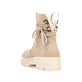 
Cremebeige Rieker Damen Kurzstiefel X8558-20 mit einer robusten Profilsohle. Schuh von hinten