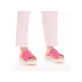 
Flamingorosane Rieker Damen Pantoletten V3988-31 mit einer leichten Plateausohle. Schuh am Fuß