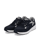 Blaue Rieker Herren Sneaker Low 07000-14 mit flexibler und super leichter Sohle. Schuhpaar seitlich schräg.