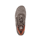 
Olivbraune Rieker Herren Slipper 07560-42 mit Reißverschluss sowie einer Profilsohle. Schuh von oben