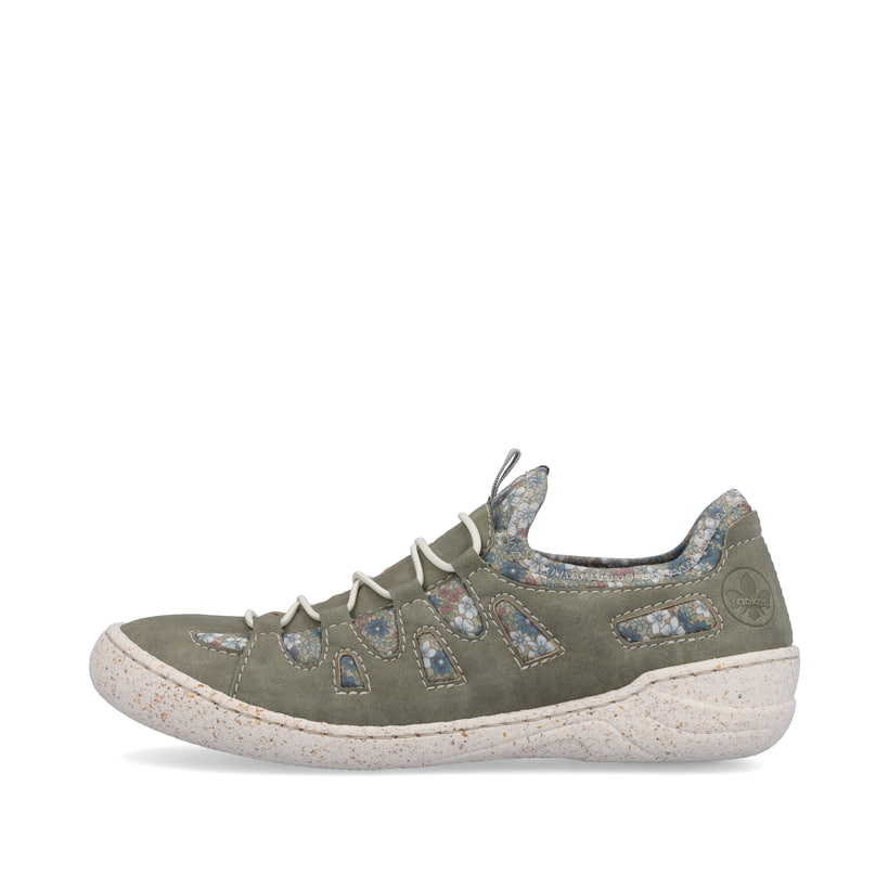 Olivgrüne Rieker Damen Slipper 54560-52 mit Gummischnürung sowie floralem Muster. Schuh Außenseite.