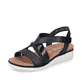 Schwarze Rieker Keilsandaletten V3773-00 mit einem Klettverschluss. Schuh seitlich schräg.