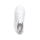 Reinweiße Rieker Damen Sneaker Low 45606-80 mit einer Schnürung. Schuh von oben.