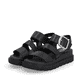 Schwarze Rieker Keilsandaletten W1650-00 mit flexibler und ultra leichter Sohle. Schuhpaar seitlich schräg.