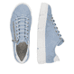 Himmelblaue Rieker Damen Slipper N5952-10 mit einem Reißverschluss. Schuh von oben, liegend.